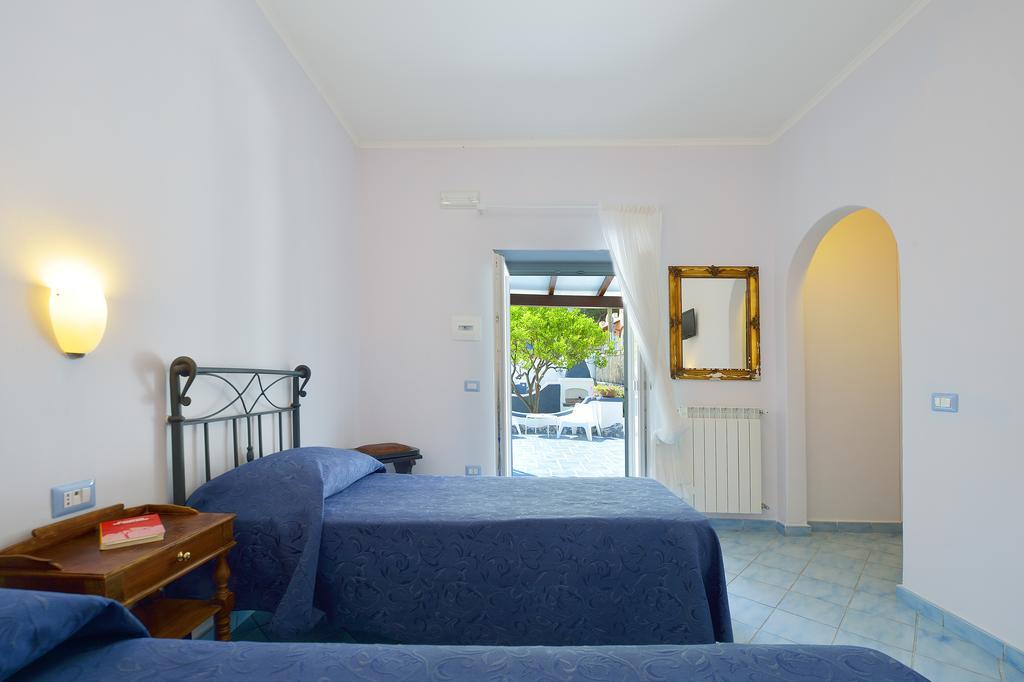 Bnb Le Isole Forio  Exterior photo